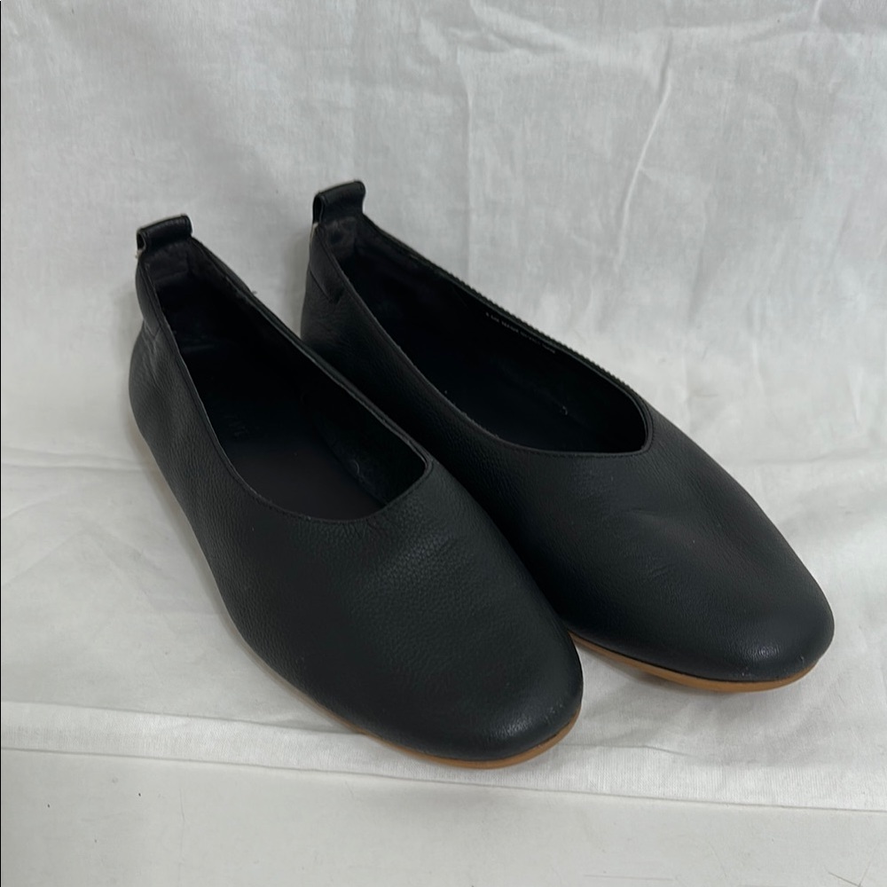 Everlane Black Leather Flats